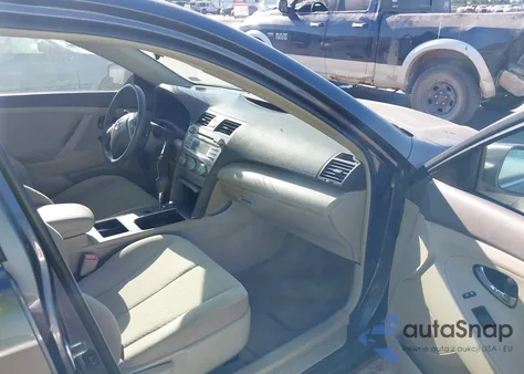 2009 Toyota Camry Se/Le/Xle from USA, damaged, VIN 4T1BK46K09U082011